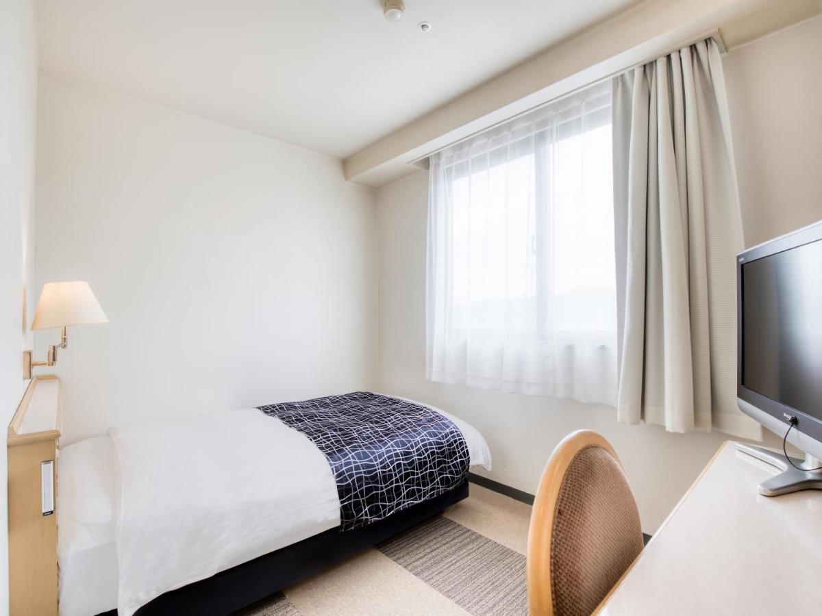 Apa Hotel Takamatsu Airport Extérieur photo