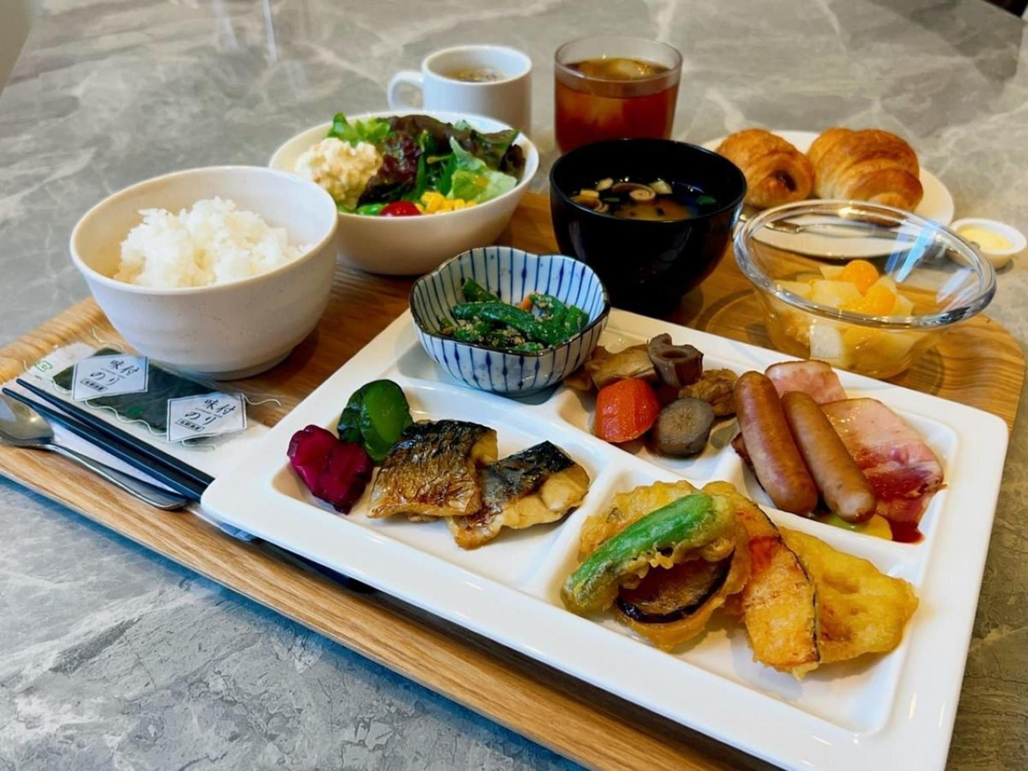 Apa Hotel Takamatsu Airport Extérieur photo