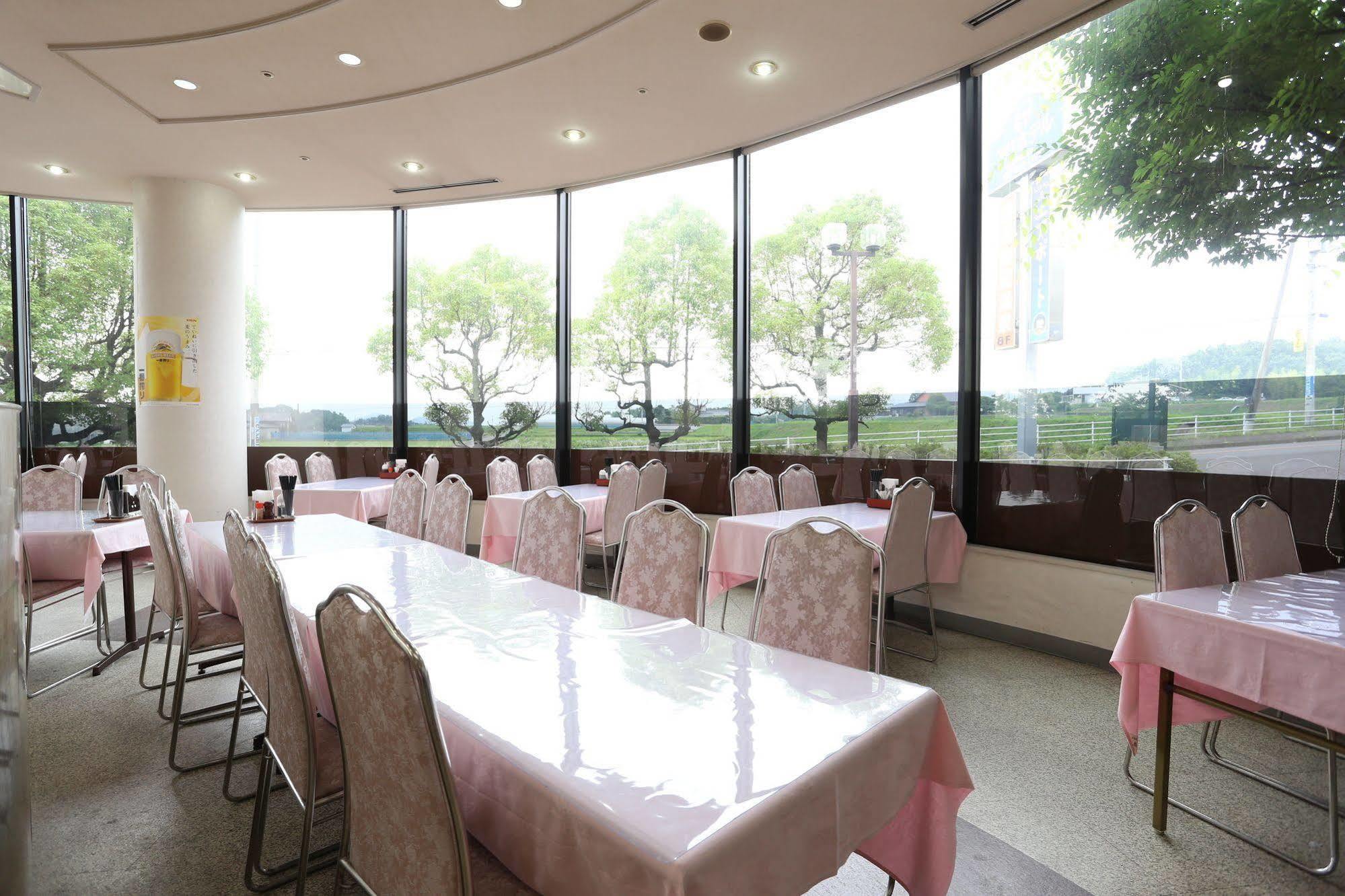 Apa Hotel Takamatsu Airport Extérieur photo